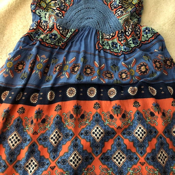 Roxy Dress - Picture 4 of 7